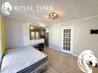 ** OPEN 24/7 - CALL: 437-561-9900 ** 4 Bedrooms, 1 Bathroom, Near Parks, Public Transportation, Bus... (image 6)