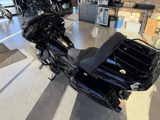2026 Harley-Davidson FLTRXL - Road Glide Limited in Sport Touring in Saskatoon - Image 6