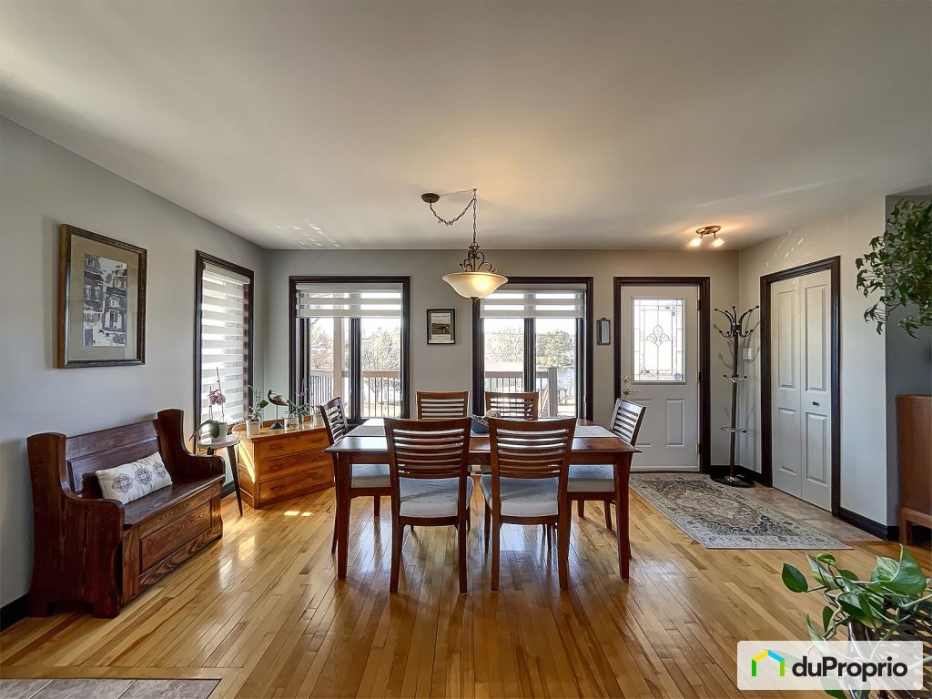 $695,000 - 2 Storey for sale in Sherbrooke (Rock Forest) — photo 3