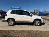 This Volkswagen Tiguan boasts a Intercooled Turbo Premium Unleaded I-4 2.0 L/121 engine powering thi... (image 4)