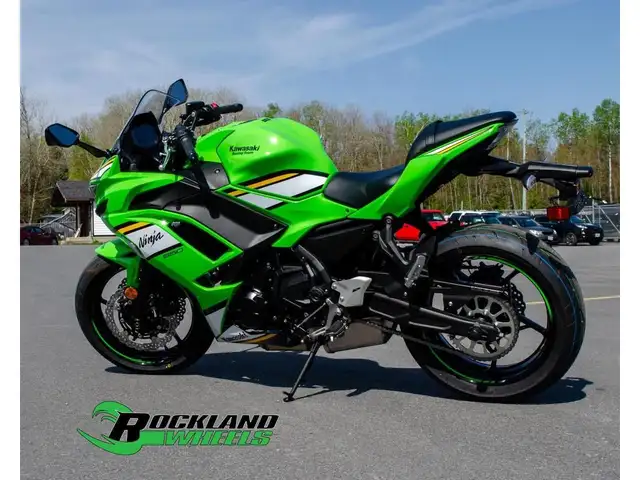 2025 Kawasaki NINJA 650 KRT in Street, Cruisers & Choppers in Ottawa - Image 4