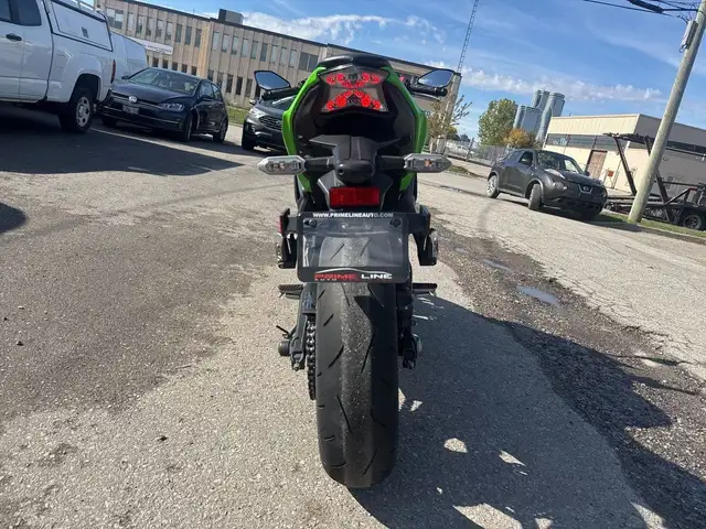 2024 Kawasaki Ninja 650 ~ NINJA 650 ~ ABS ~ KRT EDITION ~ NICE B in Sport Bikes in City of Toronto - Image 16