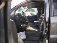 2022 NISSAN FRONTIER SV - ONE OWNER - BACKUP CAMERA - HEATED FRONT SEATS - DUAL-CLIMATE CONTROL - HE... (image 9)