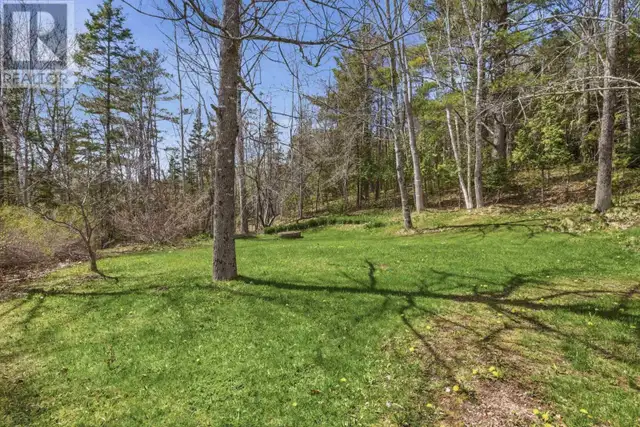 44 Lakewood Drive Extension Brooklyn, Nova Scotia in Houses for Sale in Bedford - Image 5