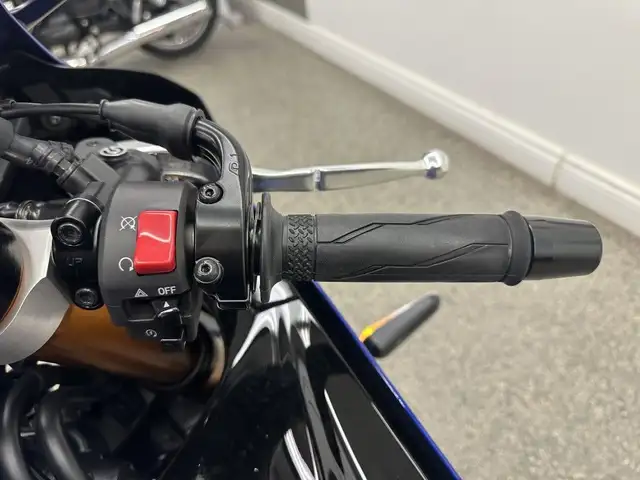 2025 Yamaha YZFR7ASL R7 - V6496NP - -No Payments for 1 Year** in Sport Bikes in Markham / York Region - Image 15