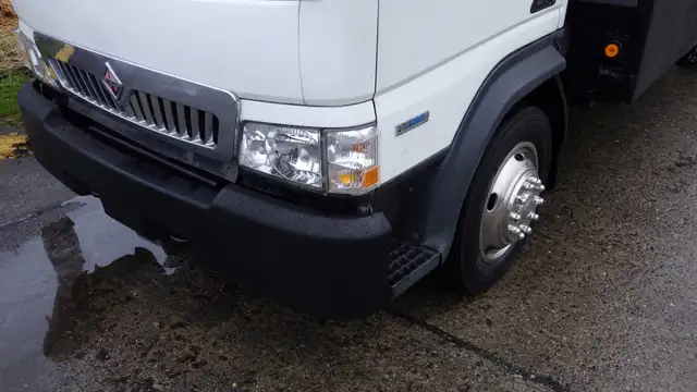 2009 International CityStar Side Dump Flatdeck in Heavy Trucks in City of Toronto - Image 18