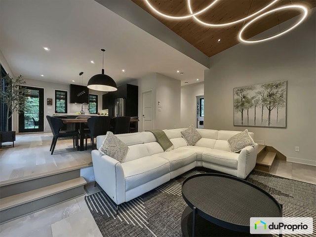 $1,049,900 - 2 Storey for sale in Ste-Mélanie — photo 2