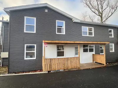 Fully renovated top-floor units in a prime Dartmouth location available now. Now leasing at 19 Best...