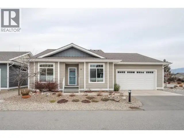 351 Warren Avenue W Unit# 14 Penticton, British Columbia in Houses for Sale in Penticton - Image 2
