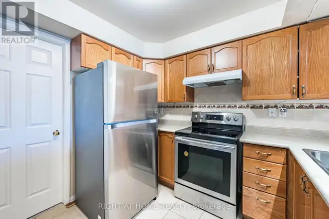 40 - 200 MCLEVIN AVENUE Toronto (Malvern), Ontario in Condos for Sale in Markham / York Region - Image 12