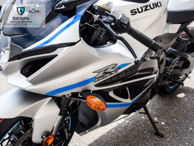 2025 Suzuki GSX-R1000A in Sport Bikes in Markham / York Region - Image 15