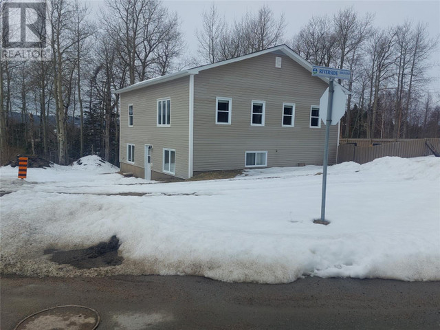 1 Riverside Street E Glovertown, Newfoundland & Labrador in Houses for Sale in Gander - Image 2