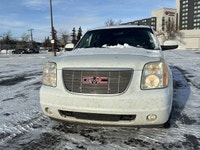 Only 94,501 Miles! This GMC Yukon boasts a Gas/Ethanol V8 5.3L/327 engine powering this Automatic tr... (image 5)