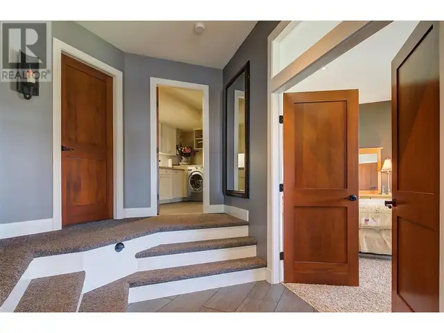 5824 Columbia Avenue Peachland, British Columbia in Houses for Sale in Penticton - Image 21