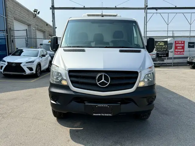 2017 Mercedes-Benz Sprinter Van REEFER/FREEZER - DIESEL - MINT!63849105253635124