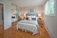 SPACIOUS 3 BEDROOM TOWNHOUSEFOR RENT ON FAMILY-ORIENTED PROPERTY IN NORTH OSHAWA! SELECT SUITES REVI... (image 4)
