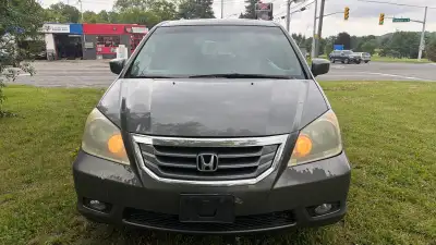 2008 HONDA ODYSSEY, AUTO, TWO OWNERS IN HISTORY, VERY WELL MAINTAINED, RUNS AND DRIVES GREAT, CLEAN...