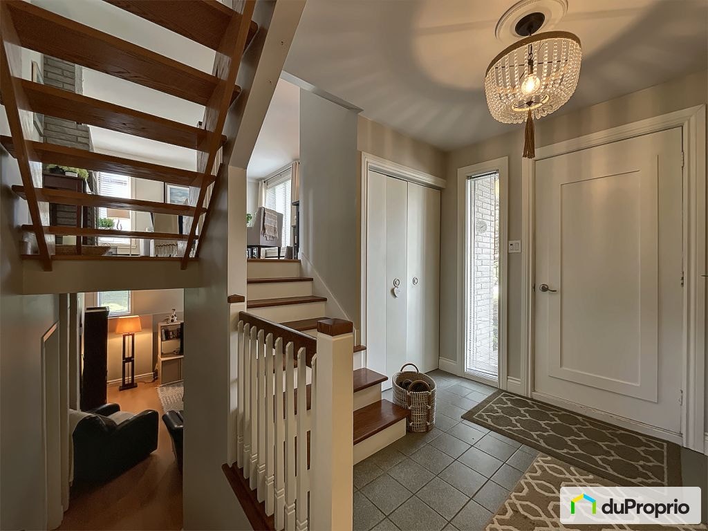 $545,000 - Split Level for sale in Sherbrooke (Fleurimont) — photo 3