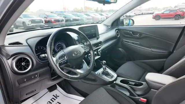 2022 Hyundai Kona 2.0L Preferred 1-Owner // AWD // Heated Sea... in Cars & Trucks in Barrie - Image 13