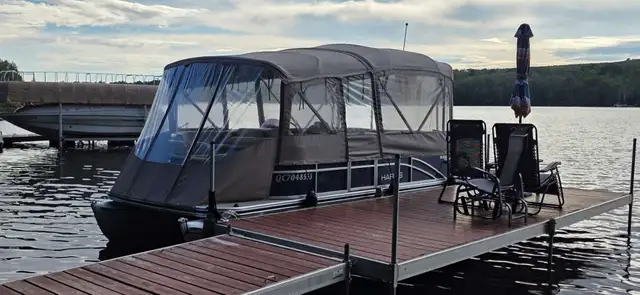 2018 Harris LX 200 in Powerboats & Motorboats in Rimouski / Bas-St-Laurent - Image 3