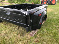 NEW rare 8’ FORD TRUCK LONG BOX, off 2020 F350 Dually, Black