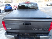 . Engine: 8 Cylinder Engine 5.7L L/100Km City: 18.5 L/100Km Hwy: 14.2 (image 7)