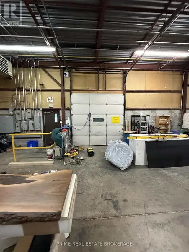 FRONT - 312 SOVEREIGN ROAD London East (East J), Ontario in Commercial & Office Space for Rent in London - Image 21