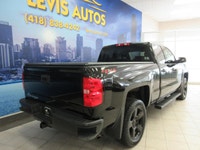CHEVROLET SILVERADO 1500 2018 V8 5.3 LITRES VORTEC 4X4 DOUBLE-CAB BOITE DE 6 ET DEMI TOUT ÉQUIPÉ / C... (image 8)