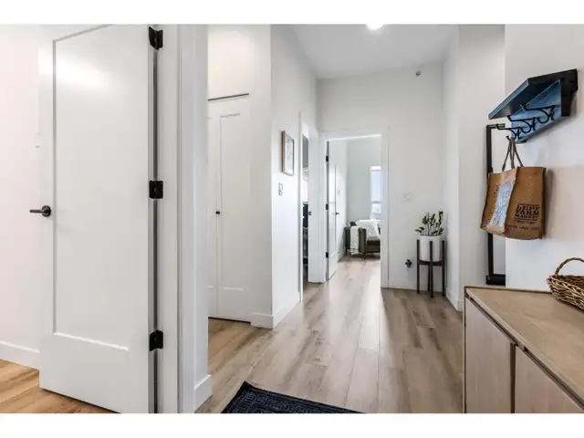 519 2493 MONTROSE AVENUE Abbotsford, British Columbia in Condos for Sale in Abbotsford - Image 6