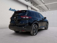 Intelligent All-Wheel Drive | Idle Stop/Start System | Power Panoramic Moonroof | Xtronic CVT | Heat... (image 5)