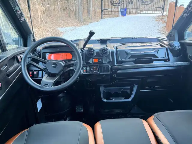 2023 CANAM DEFENDER LIMITED MAX-TAN! in ATVs in Dartmouth - Image 10