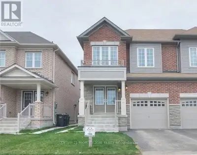 4 BED 3 BATH HOUSE AVAILABLE FOR LEASE FROM September 1. 3 PARKINGS CLOSE TO ALL SCHOOLS AND AMENTIE...