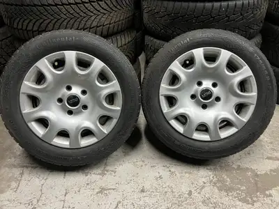 Used pair of Mini Cooper steel rims with hubcaps. NOTE: Tires should be repalced. 15x5.5 Offset: 46...