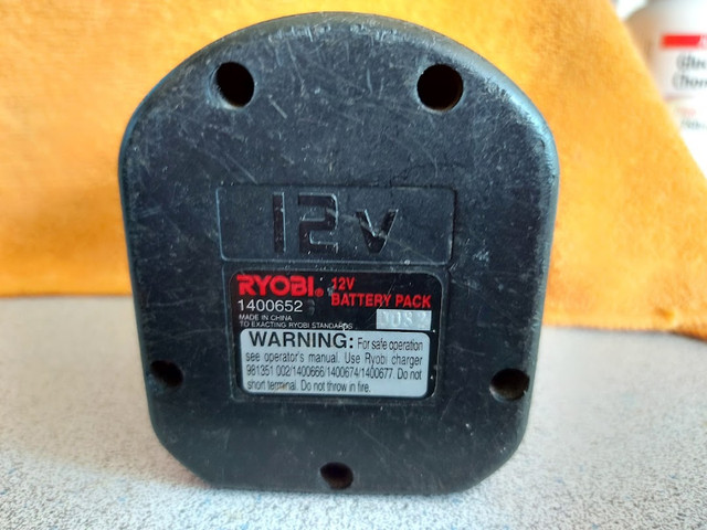 RYOBI 12 volt Battery Pack (used)...Perfectly good battery pack in Other in St. Catharines