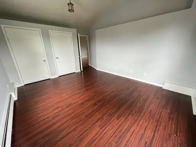 4+ Bedroom on Windsor St close to SOBEYS in Long Term Rentals in City of Halifax - Image 9