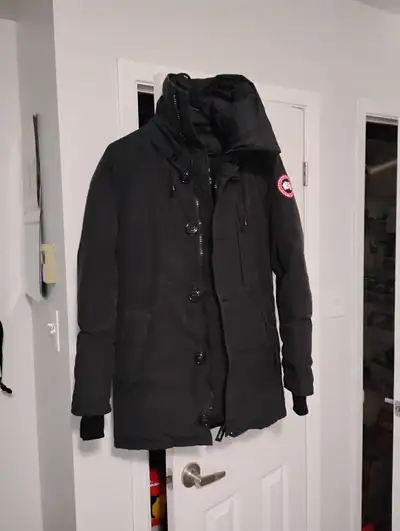 Canada Goose Chateau Mens Small, View more