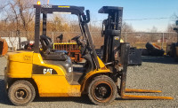 2013 Caterpillar 6000 lbs Pneumatic Tire Forklift - *DIESEL*
