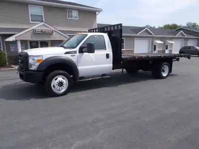 2016 Ford F550 Cab & Chassis 16 ft deck, 6.7 diesel engine, 4x4 Auto , 133,085km, new MVI, Rust chec...
