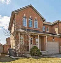Homes for Sale in Dixie/Sandalwood, Brampton, Ontario $799,900