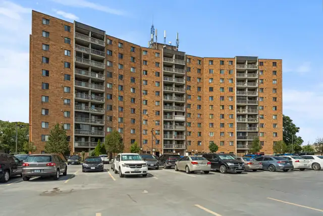 Lauzon Tower Apartments - 2 Bedroom, 1 Bath Apartment for Rent -