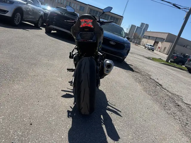 2020 Kawasaki Z900 ~ KAWASAKI Z900 ~ ABS ~ LOW KMS ~ NAKED SPORT in Street, Cruisers & Choppers in City of Toronto - Image 16