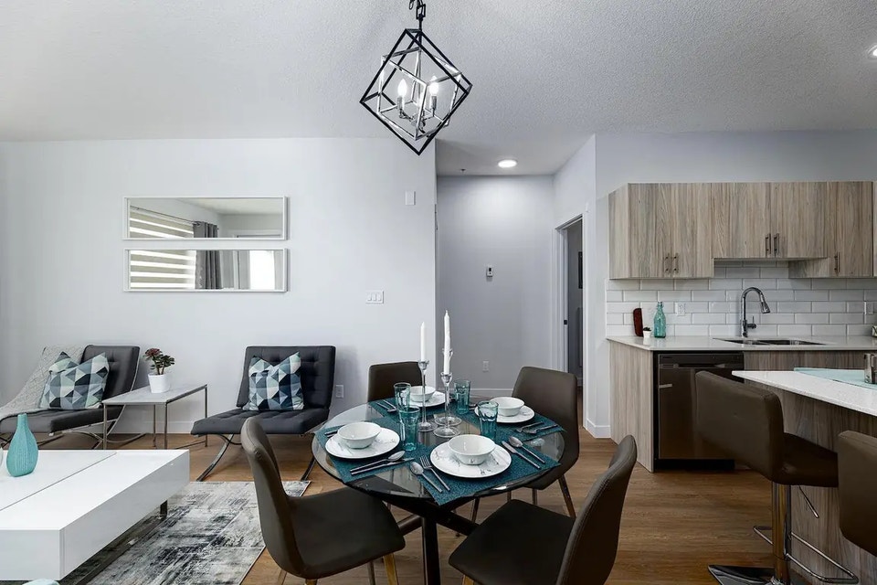 Beautifully designed and modern suites with The View at Secord 5