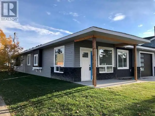#2, 4738 49A Avenue Lacombe, Alberta62864392077570124