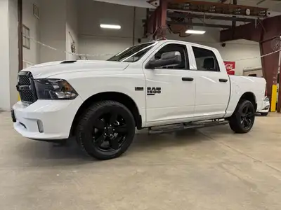 Did someone ask for a sweet truck? Well this is it!!! Check out this 2021 RAM 1500 with a HEMI! It h...