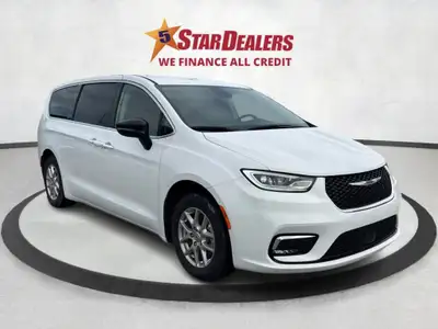 Looking for a Ford? Visit us at www.5StarDealer.com for view more like this vehicle. We have over 40...
