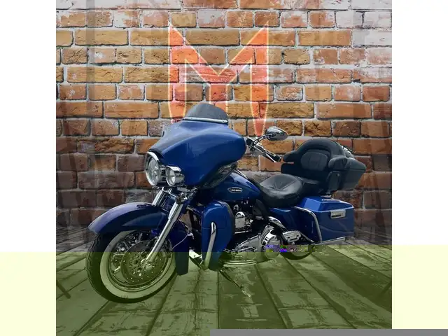 2007 Harley-Davidson ULTRA CLASSIC FLHTCUI in Sport Touring in Ottawa - Image 3