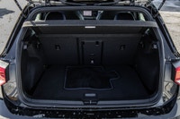 Une inspection en plus de 150 points. Véhicule vendu avec un rapport d'inspection certifié, un rappo... (image 9)