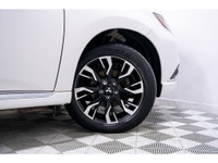 Mitsubishi Outlander PHEV SE S-AWC 2018 : Électrification et Polyvalence Le Mitsubishi Outlander PHE... (image 3)