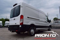 Ford Transit AWD 148WB Toit Moyen ** AC ** Cruise ** Bluetooth ** Camera de Recul ** Tapis et protec... (image 7)