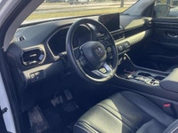 2024 Honda Pilot Touring 3.5L V6 ALL MAINTENANCE UP TO DATE, and we have reconditioned the vehicle i... (image 5)